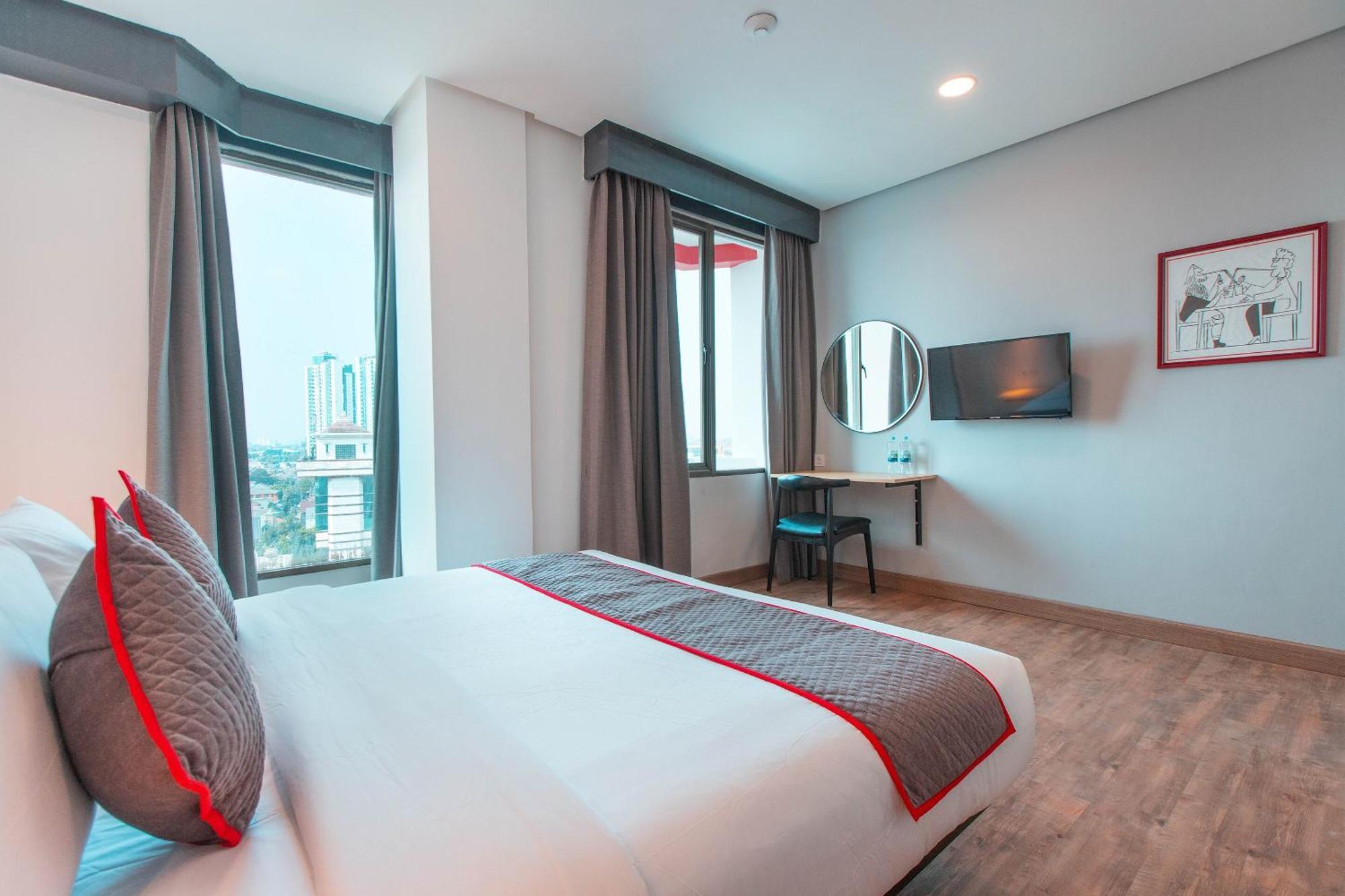 Super Oyo Townhouse 1 Hotel Salemba Giacarta Esterno foto
