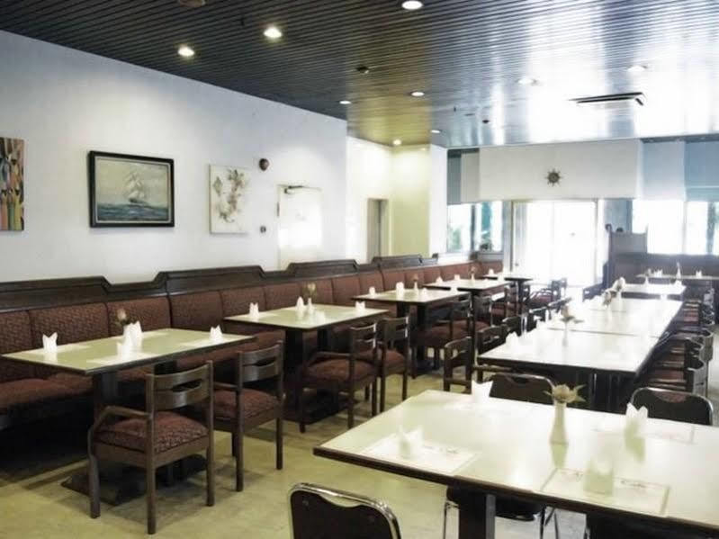 Super Oyo Townhouse 1 Hotel Salemba Giacarta Esterno foto