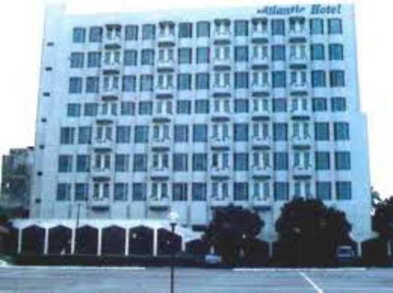 Super Oyo Townhouse 1 Hotel Salemba Giacarta Esterno foto